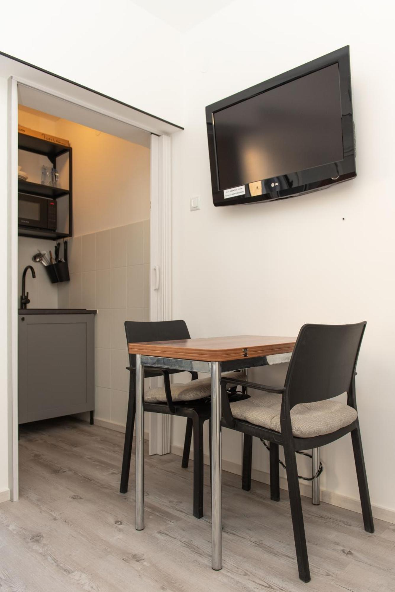Laghanini Apartments Split Bagian luar foto